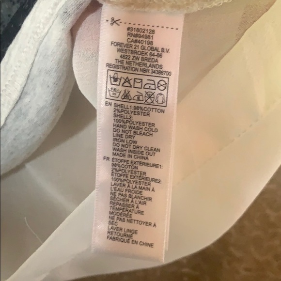 Hello Kitty Forever 21 Top - Picture 4 of 5